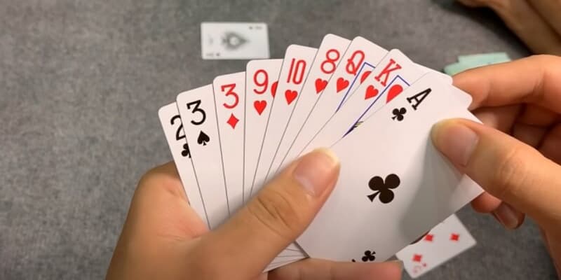 Chiến thuật tăng tỷ lệ thắng bài Phỏm ăn tiền thật